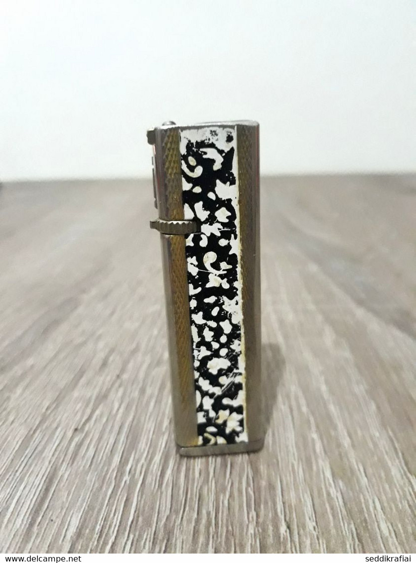 VINTAGE LIGHTER KING CIGARETTE POCKET LIGHTER GAS CIGAR COLLECTIBLE ORIGINAL - Autres & Non Classés