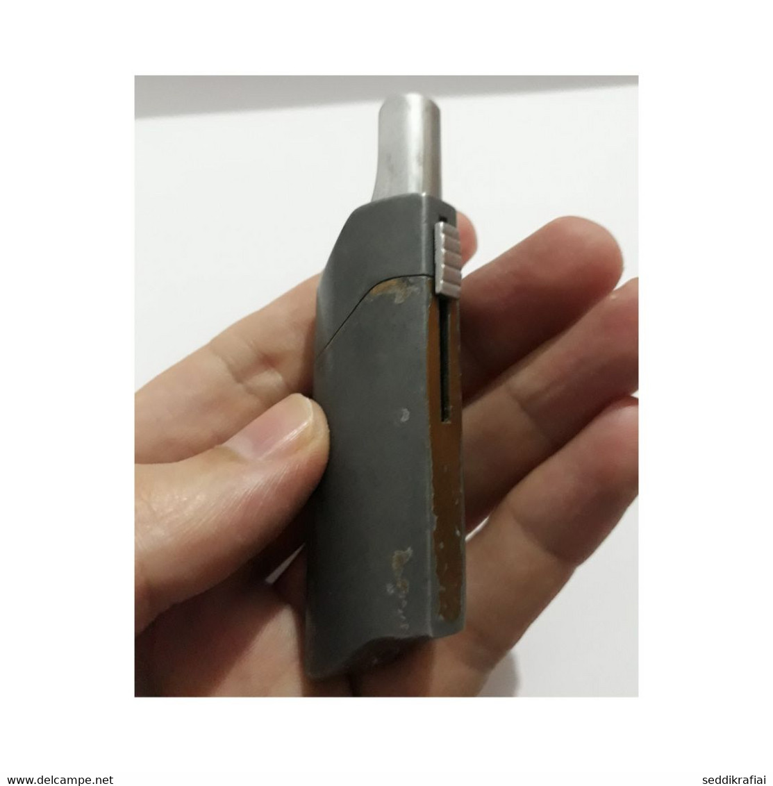 Vintage Cover Case Gray For BIC Cigarette Lighter Windproof Design Reg Fire France