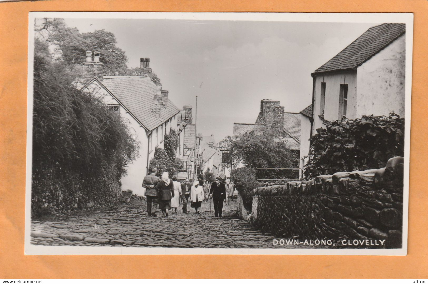 Clovelly UK Old Postcard - Clovelly