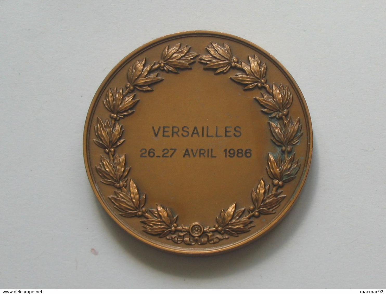 MEDAILLE De VERSAILLES 1986   **** EN ACHAT IMMEDIAT **** - Professionnels / De Société