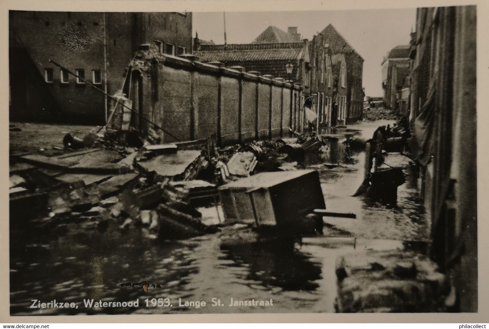 Zierikzee // Lange St. Jansstraat - Watersnood 1953 - Zierikzee