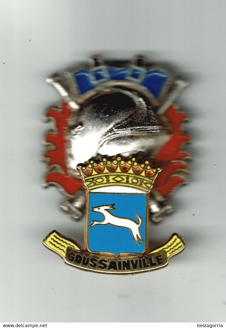 INSIGNE  DES SAPEURS POMPIERS De GOUSSINVILLE Avec Cuir  -  VOIR SCANS - Feuerwehr