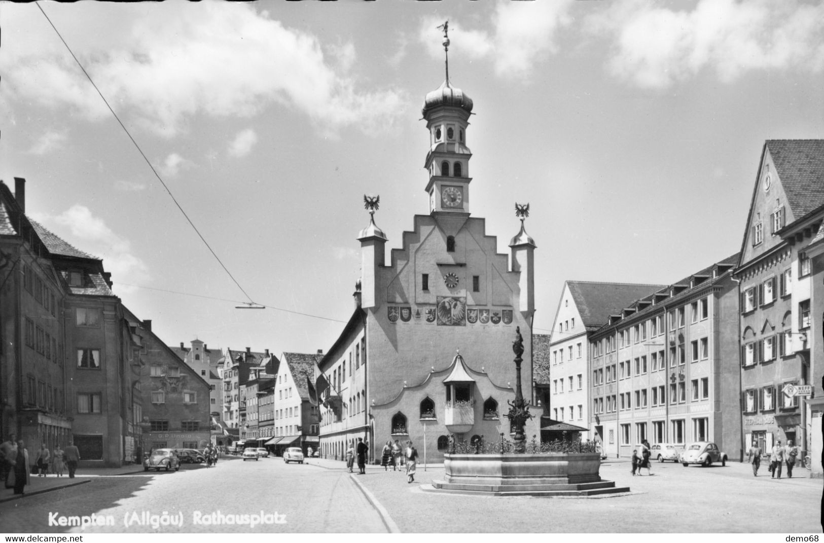 Kempten Allgäu Bavière Deutschland Allemagne Rathauspplatz Mairie Hôtel De Ville Fontaine St Mangbrunnen 1967 - Kempten