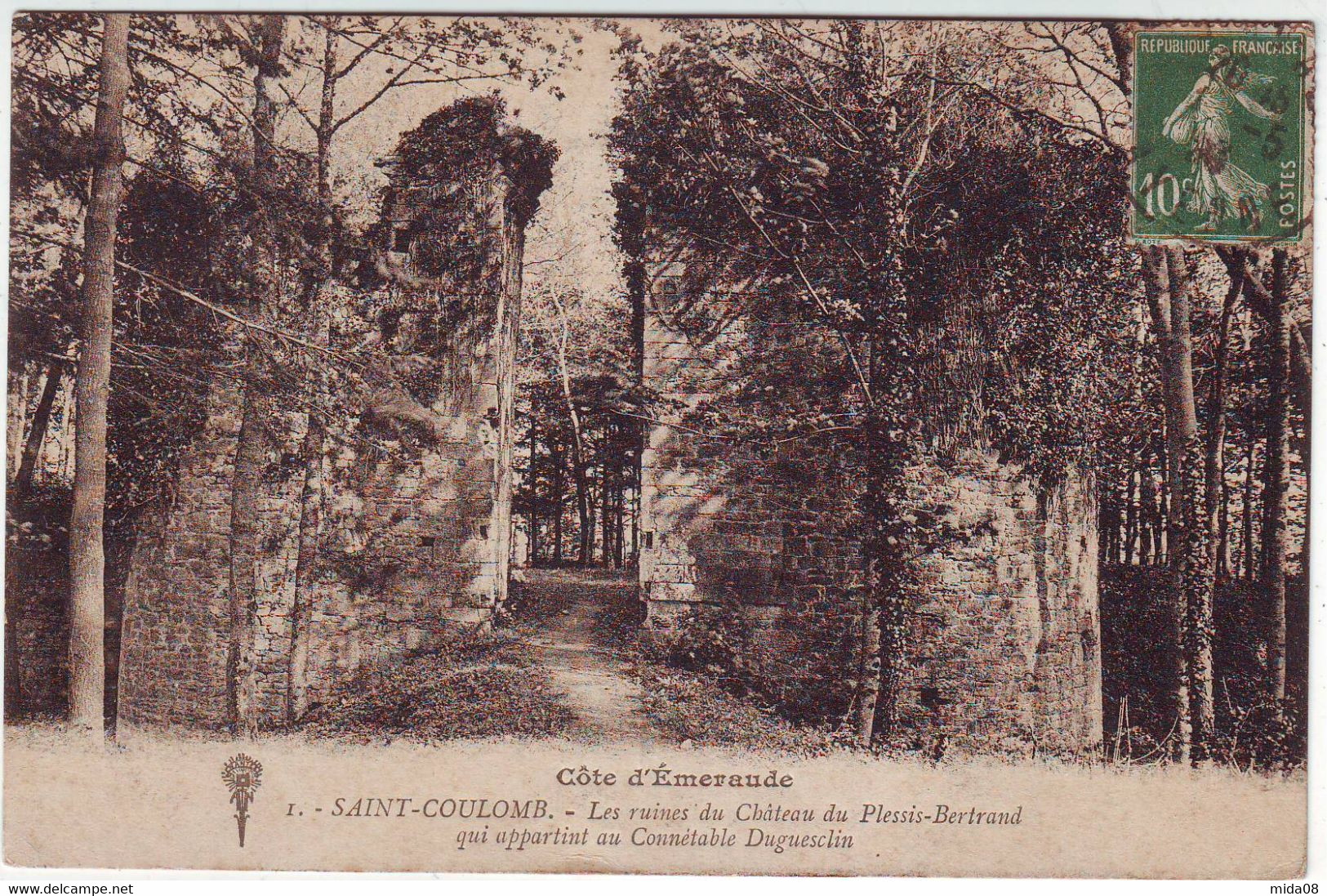 35. SAINT COULOMB . LES RUINES DU CHÂTEAU DU PLESSIS BERTRAND . Adressée A HARCY - Saint-Coulomb