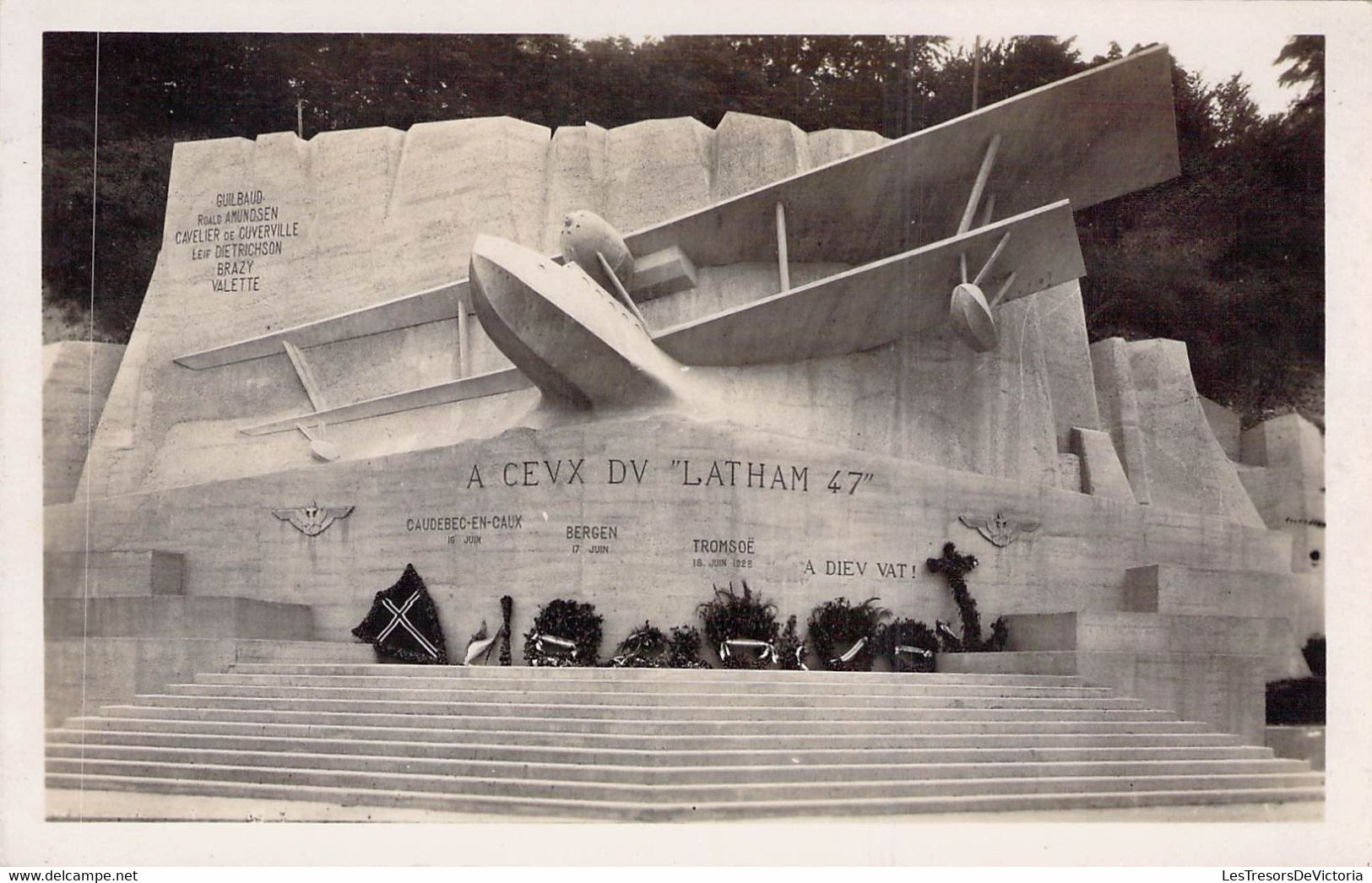 CPA CAUDEBEC En CAUX - Monument élevé Aux Héros Du Latham 47 - AVION - Oorlogsmonumenten