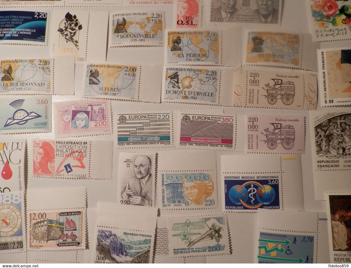 FRANCE ANNEE COMPLETE 1988 SOIT 57 TIMBRES Et UN CARNET NEUFS SANS CHARNIERE NI TRACE LUXE - 1980-1989