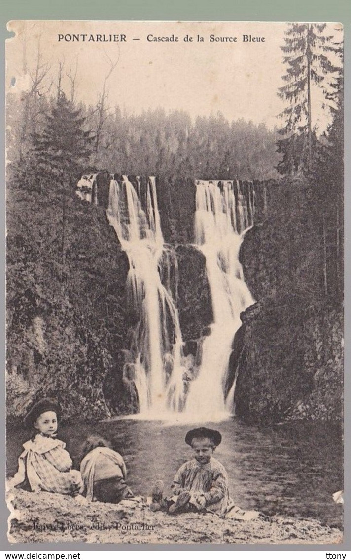 CPA :  L Pontarlier  La Cascade De La Source Bleue  Animation  Enfants   Carte Circulée 1905 ( Carte Abimée ) - Pontarlier