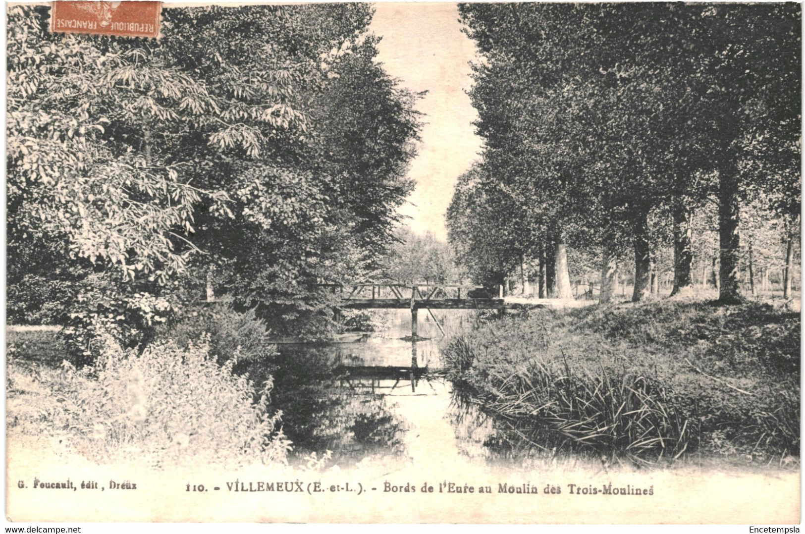 CPA-Carte Postale  France Villemeux Bords De L'Eure Au Moulin Des Trois Moulines 1930 VM53148 - Villemeux-sur-Eure