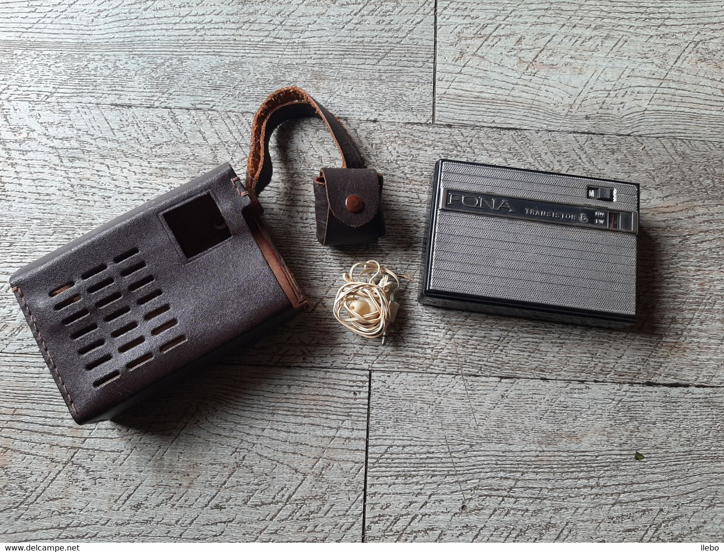 Ancien Petit  Transistor Fona Radio TSF Portatif  Avec écouteurs Dans Sa Pochette Années 1960 Vintage - Aparatos