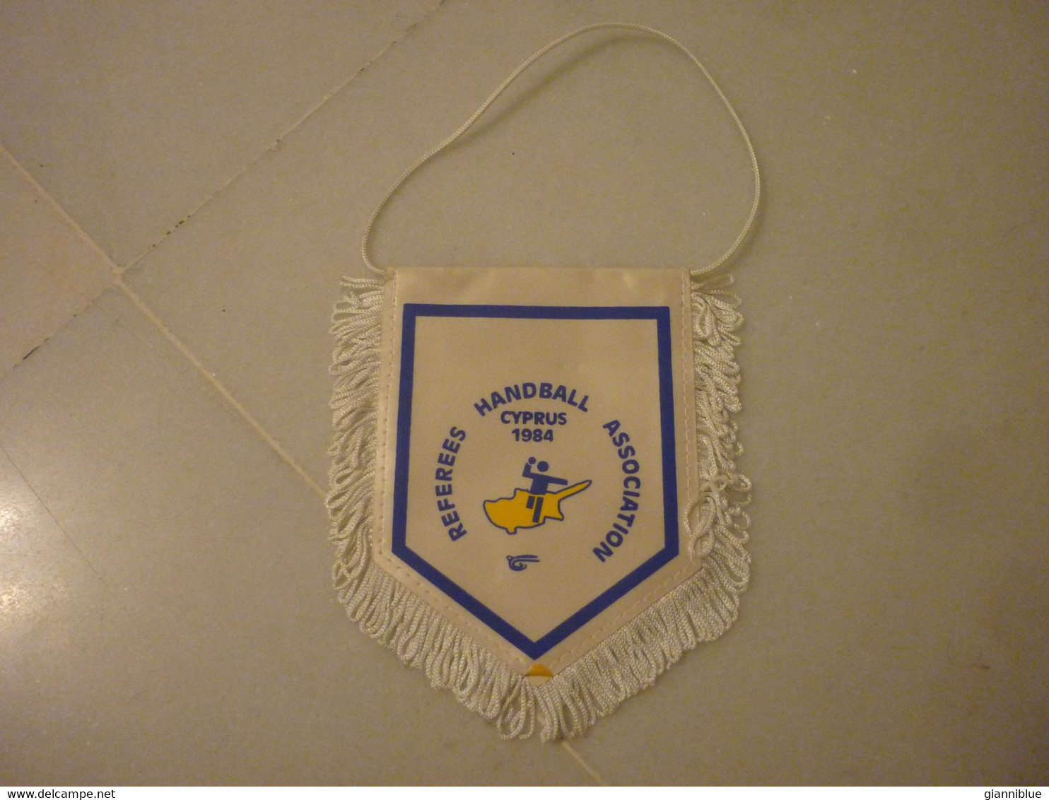 Referees Hanball Association Cyprus Cypriot Pennant - Handball