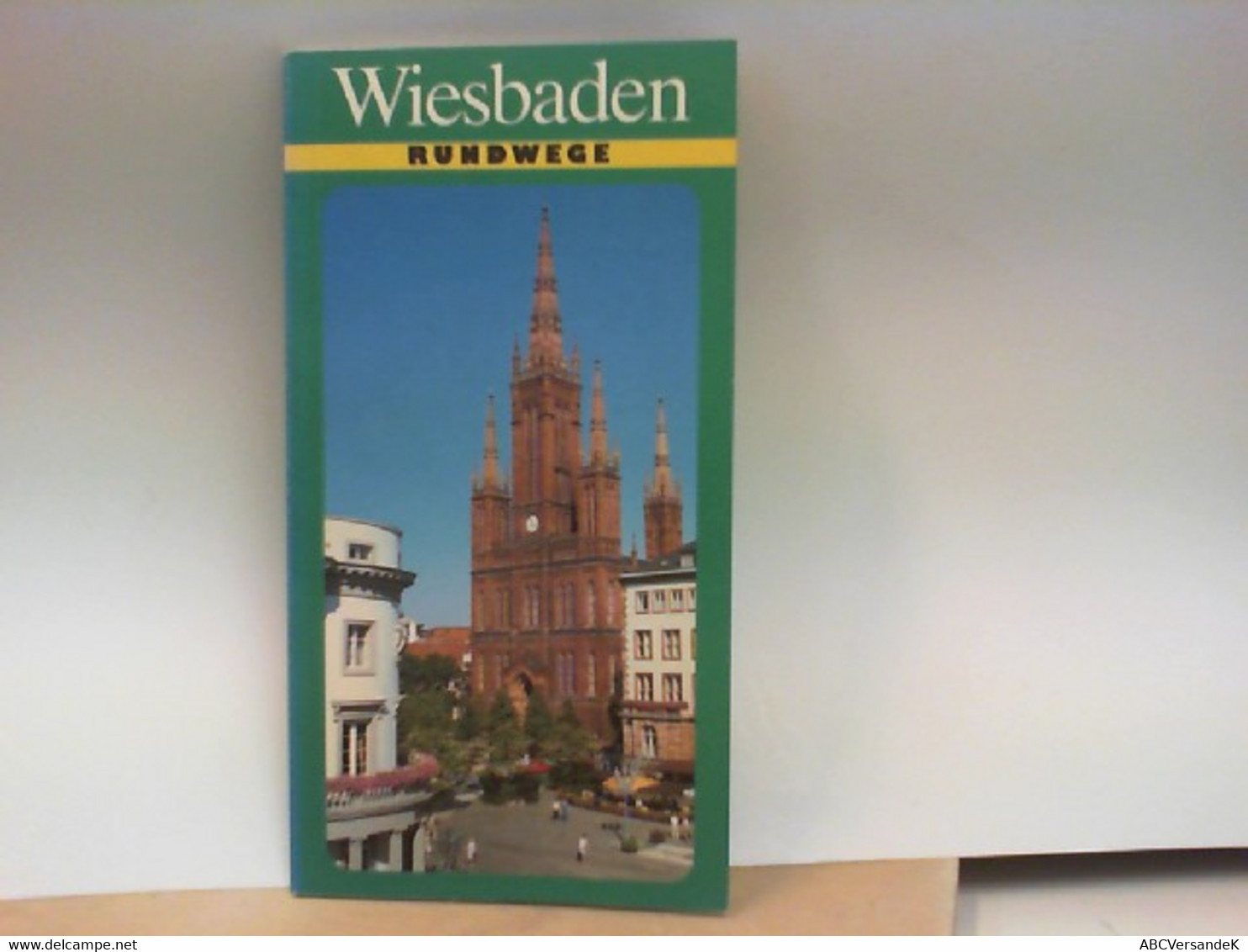 Rundwege Wiesbaden - Ein Wegweiser Mit 5 Rundwegbeschreibungen Und Ausflügen In Die Umgebung Der Stadt - Hesse