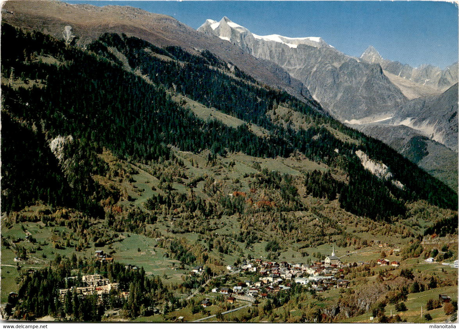 Fiesch Mit Feriendorf Und Finsteraarhorn (1196) * 29. 7. 1970 - Fiesch