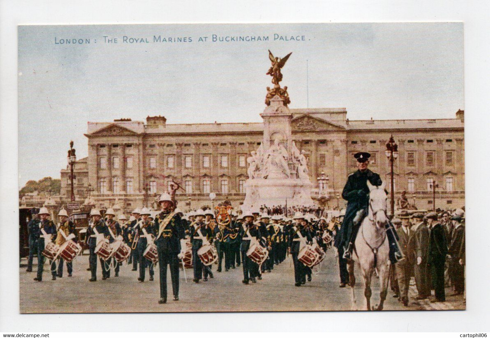 - CPA LONDON (Angleterre) - THE ROYAL MARINES AT BUCKINGHAM PALACE (belle Animation) - CELESQUE SERIES - - Buckingham Palace