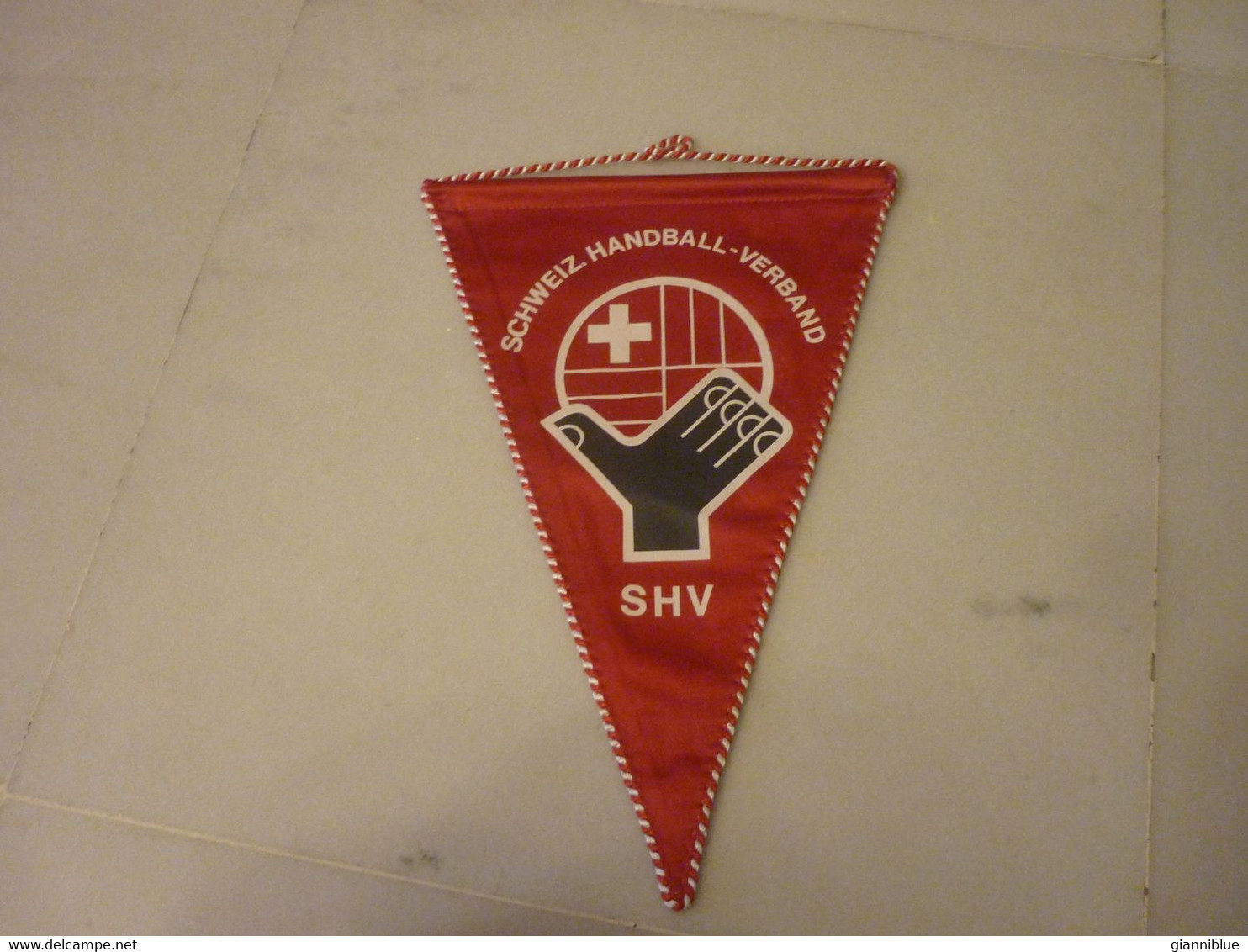 Switzerland Swiss Handball Association Federation Pennant - Palla A Mano