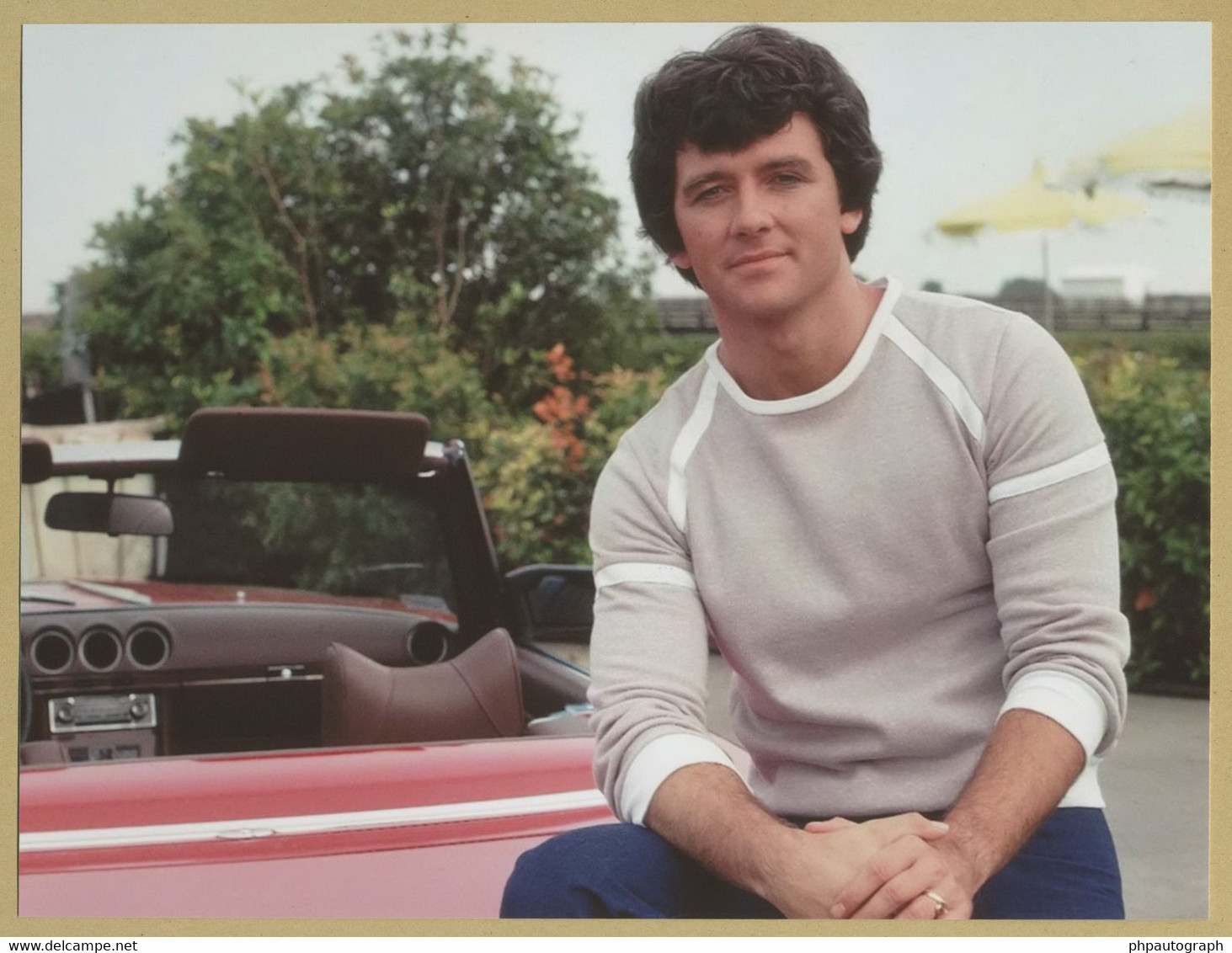 Patrick Duffy - Acteur Américain - Dallas - Page Signée + Photo - Paris 1986 - Other & Unclassified