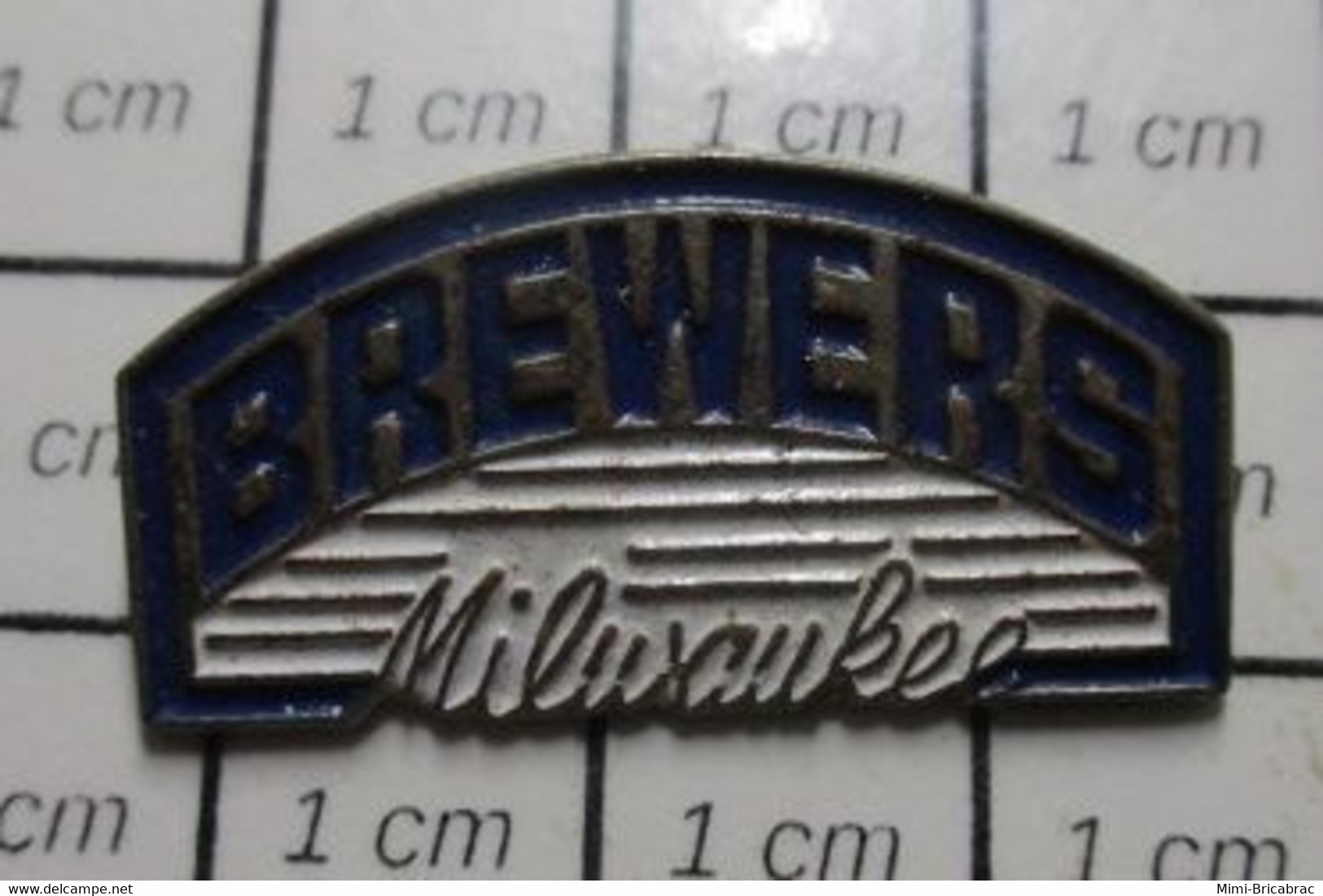 2622 Pin's Pins / Beau Et Rare / THEME : BIERES / MILWAUKEE BREWERS - Bière