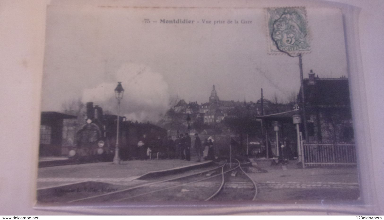 80 MONTDIDIER  VUE PRISE DE LA GARE LOCOMOTIVE - Montdidier