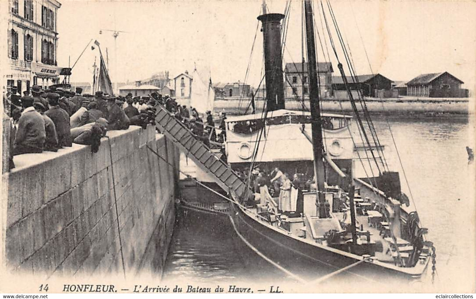 Honfleur           14       Arrivée Du Bateau Du Havre    LL 14      (voir Scan) - Honfleur