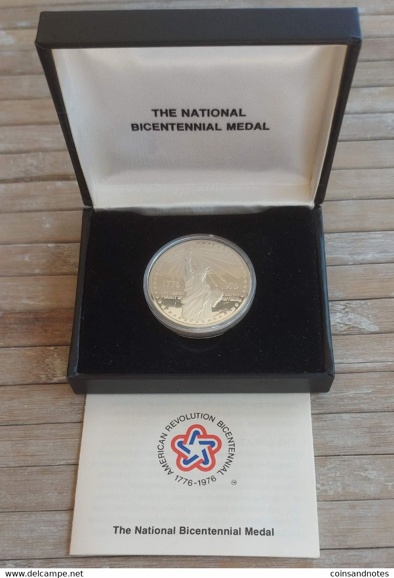 USA 1976 - The National Bicentennial Silver Medal “Liberty” In Box - Collections