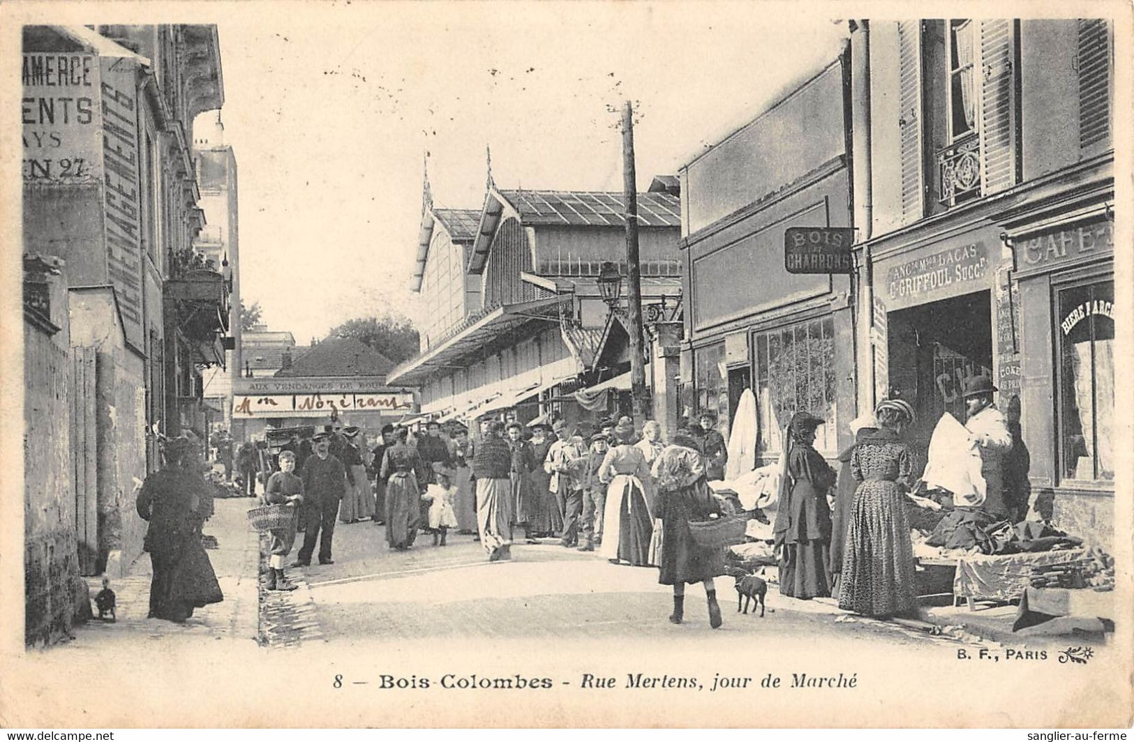 CPA 92 BOIS COLOMBES RUE MERTENS JOUR DE MARCHE - Autres & Non Classés