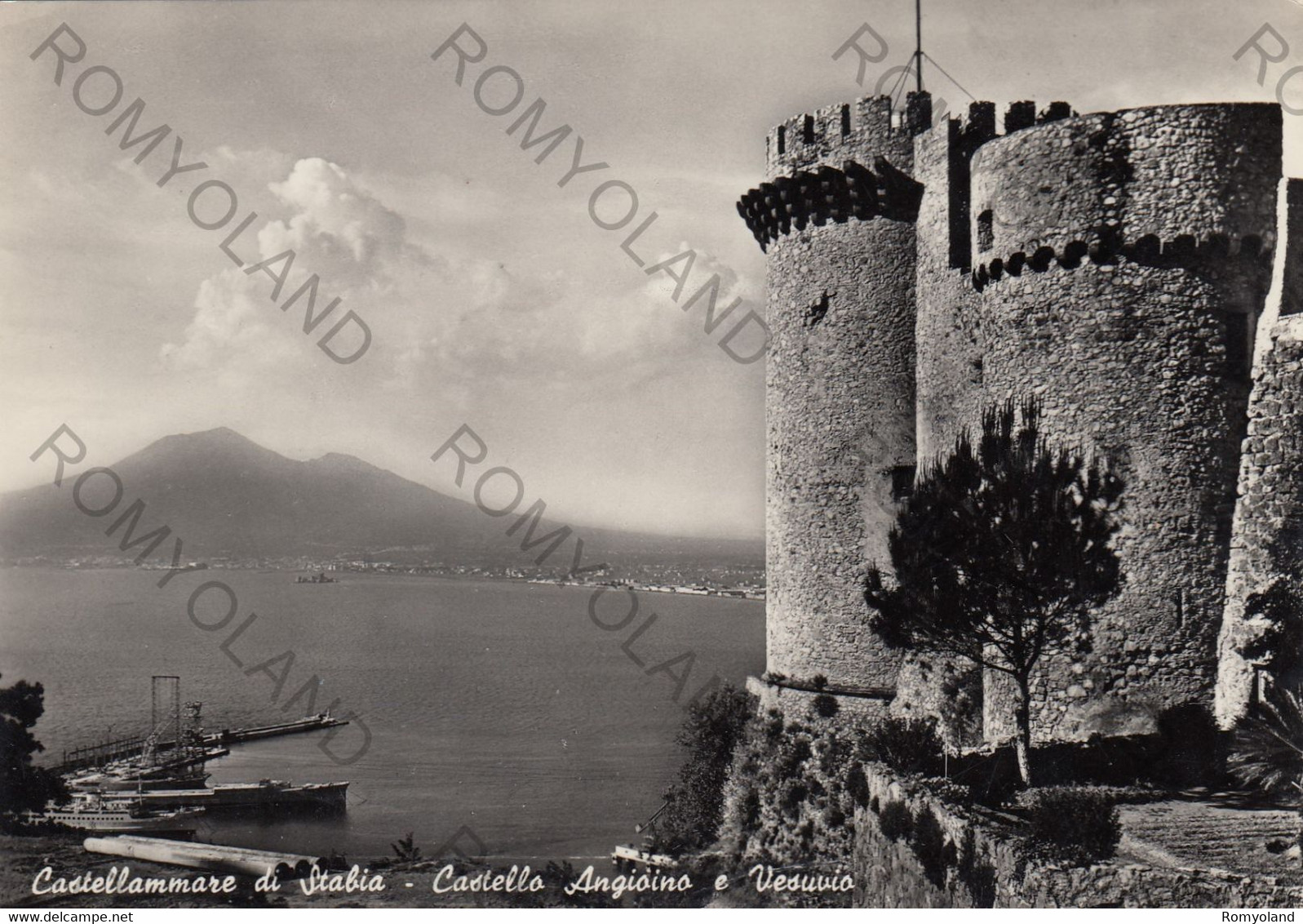 CARTOLINA  CASTELLAMMARE DI STABIA,CAMPANIA,CASTELLO ANGIOINO E VESUVIO,MARE,VACANZA,ESTATE,BELLA ITALIA,VIAGGIATA 1954 - Castellammare Di Stabia