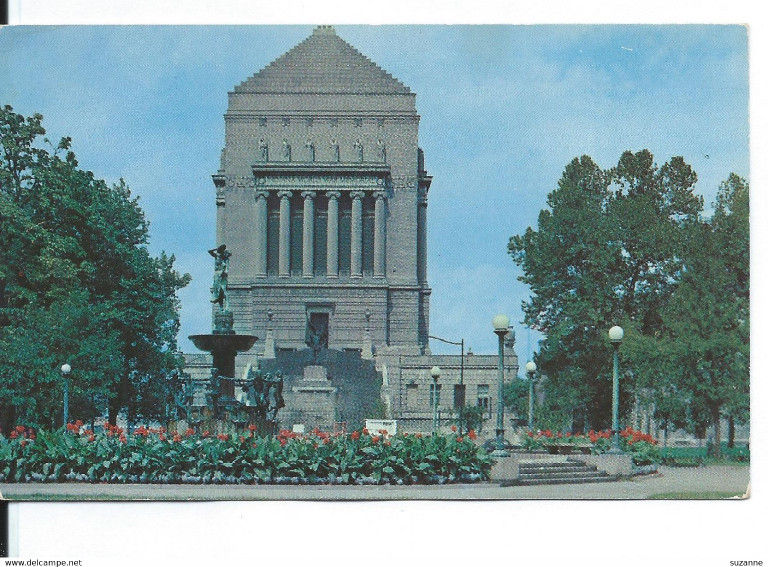 INDIANAPOLIS - World War Memorial BUILDING - Indianapolis