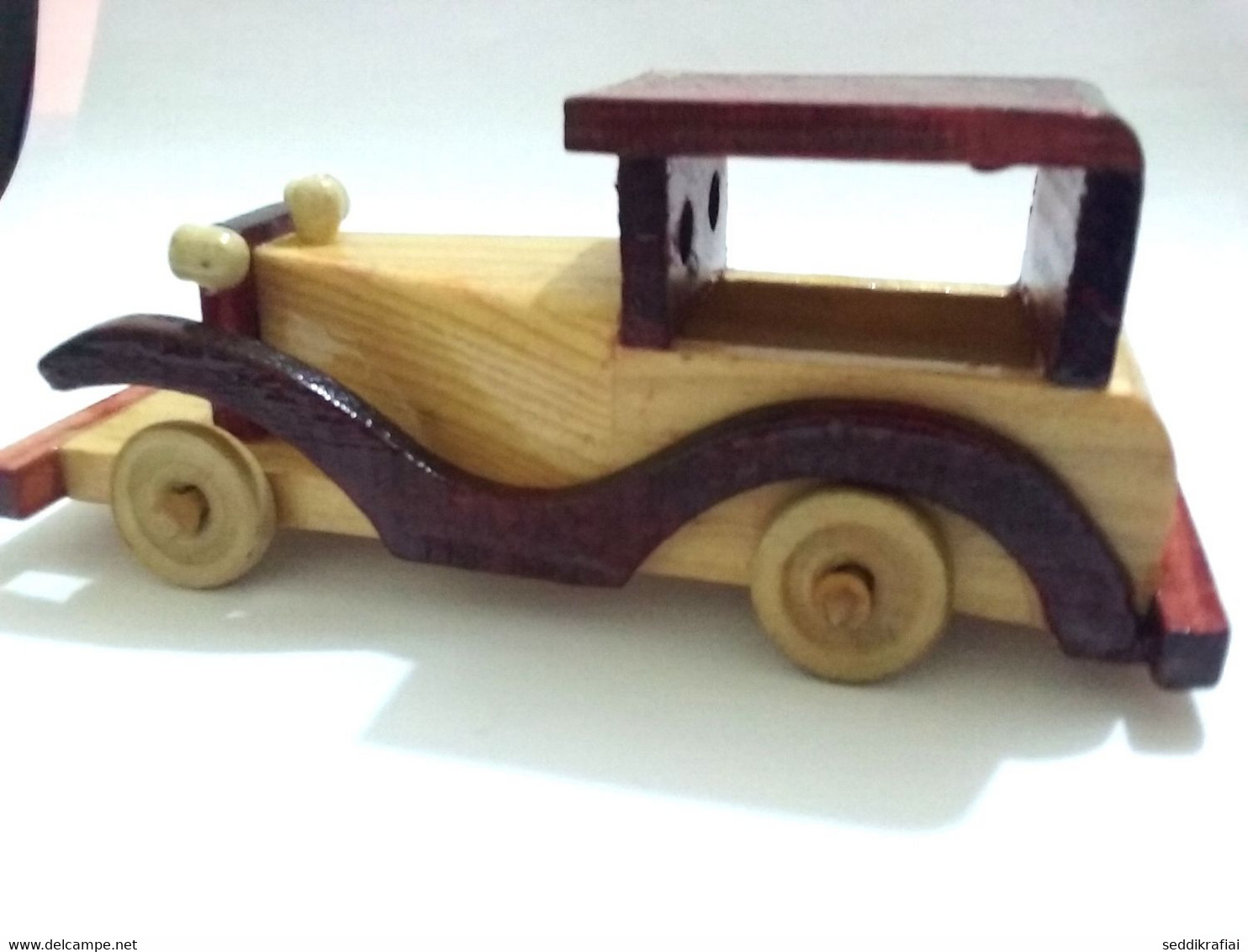 2 Cars Decoration An Old-Fashioned 100% Wooden Of Traditional Moroccan Handicraf