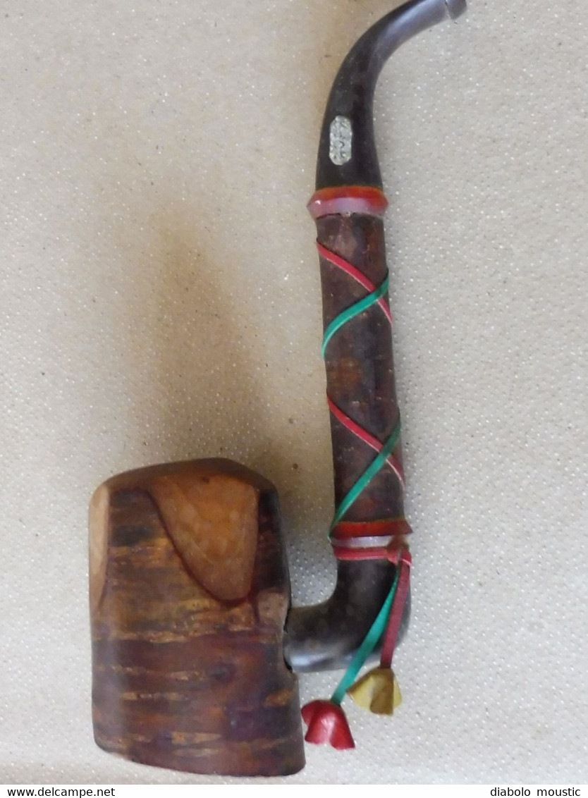 Pipe originale en bois brut de merisier  Longueur = 15 cm  ( signature gravée ROPP EVEREST )