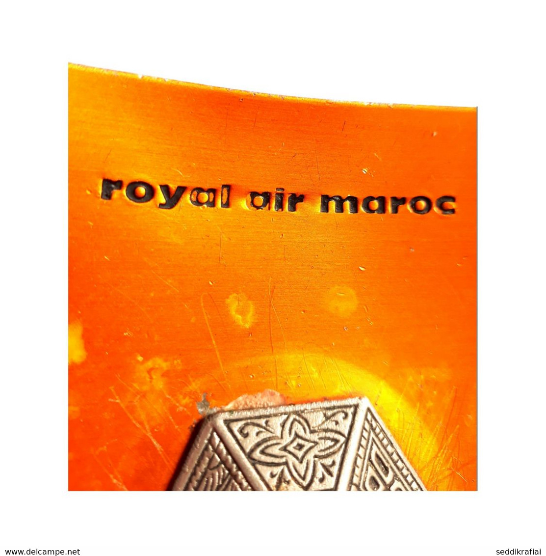 VINTAGE RAM ROYAL AIR MAROC ASHTRAY 1970s CIGARETTES GOLD COLOR COLLECTIBLE - Ashtrays