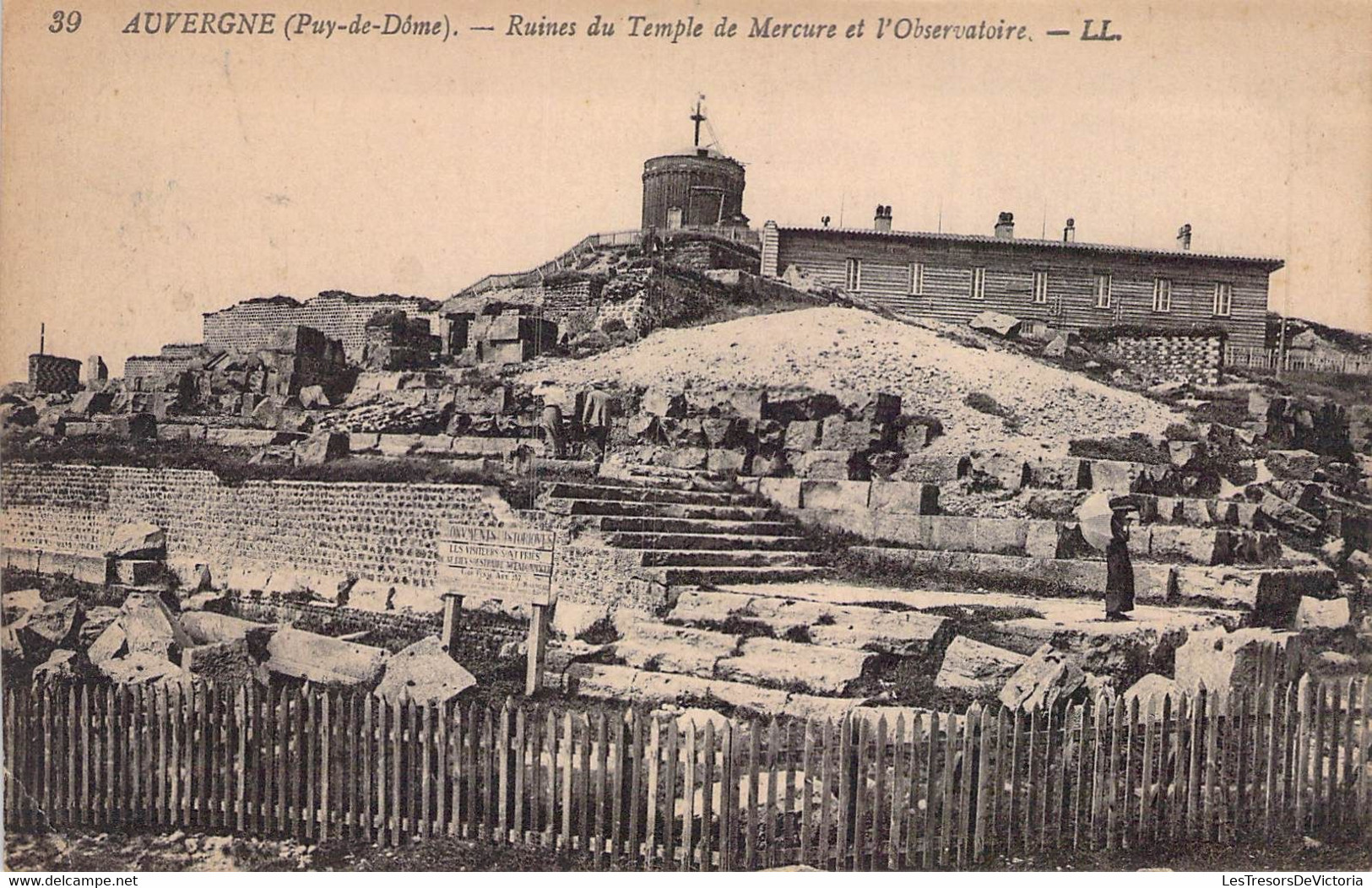 CPA - Ruines Du Temple De Mercure Et L'Observatoire - Auvergne