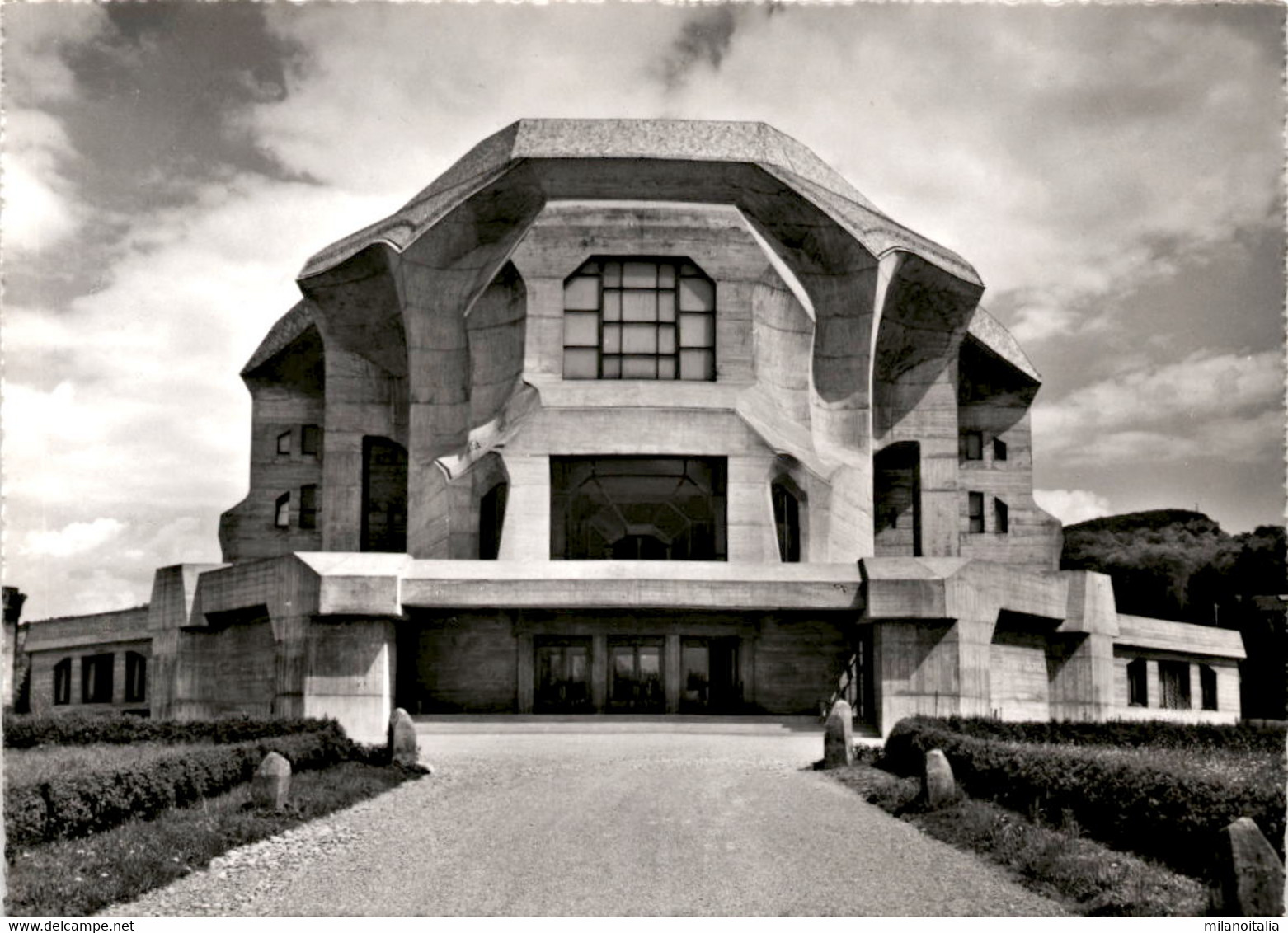 Goetheanum, Dornach (013157) - Dornach