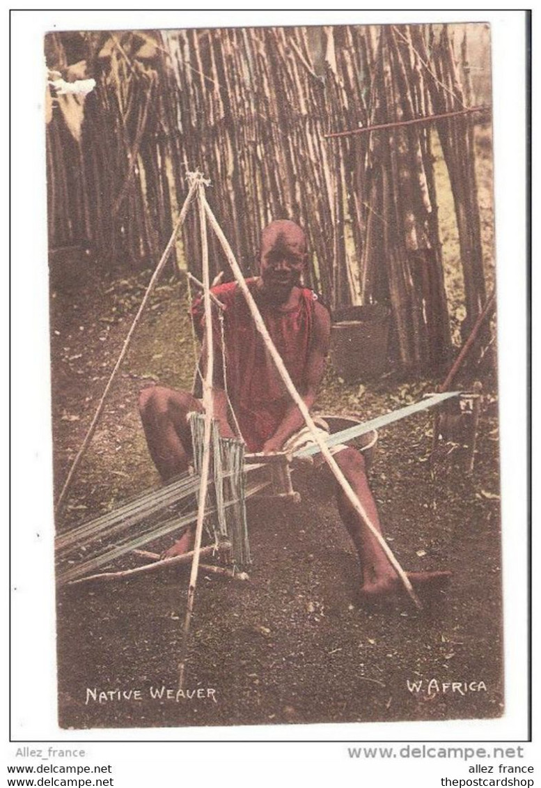 West Africa SIERRA LEONE Native COTTON WEAVER Coloured Postcard Unused By Pickering & Berthoud - Sierra Leone