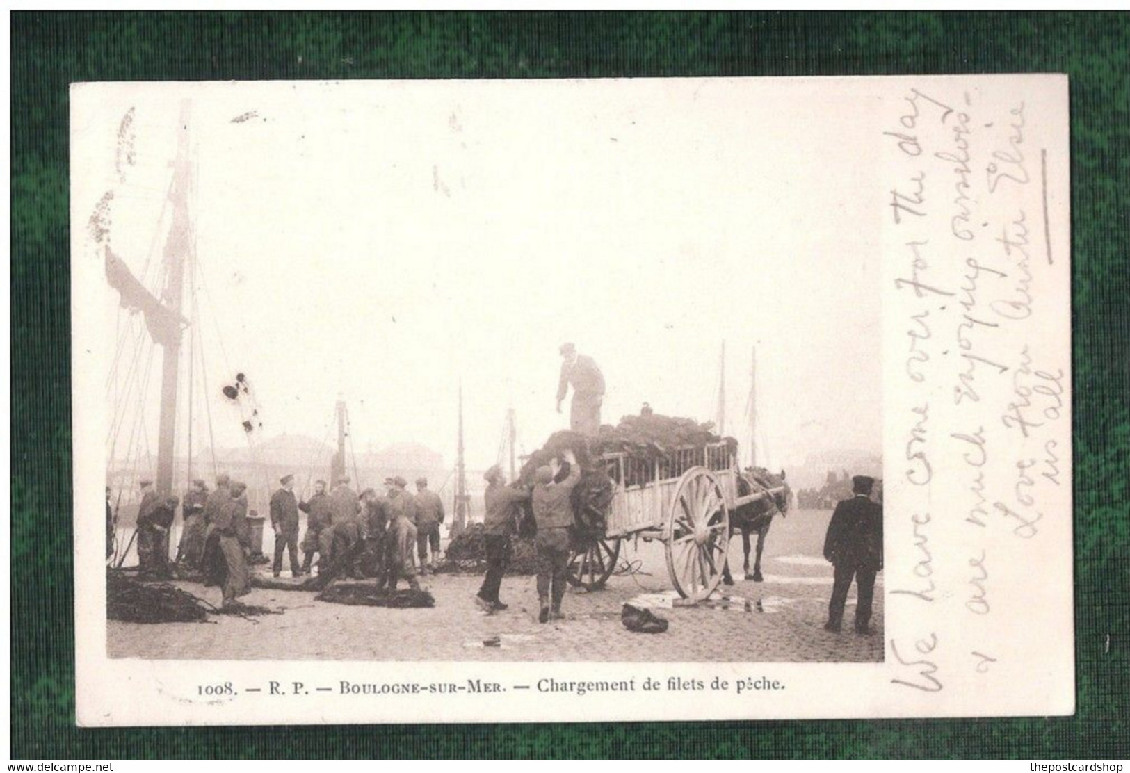 CPA 62 BOULOGNE SUR MER Chargement De Filets De Pêche Postage Due St Lunaire Postmark - Boulogne Sur Mer