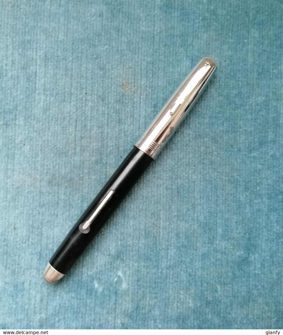 PENNA STILOGRAFICA UNIVERSAL G-50 U.S.A. 1950 VINTAGE FOUNTAIN PEN - Stylos