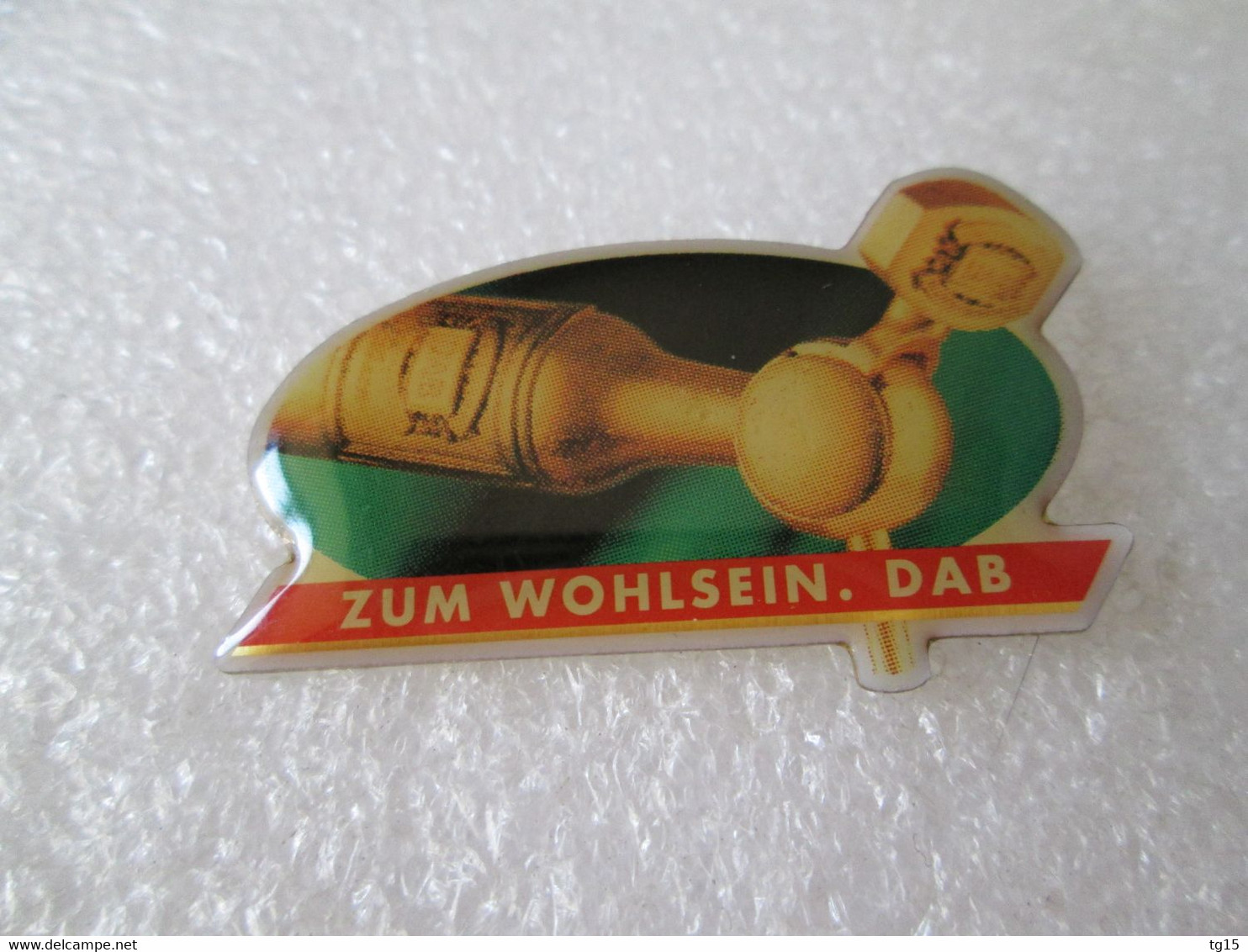 PIN'S    BIÈRE   ZUM WOHLSEIN . DAB - Bière