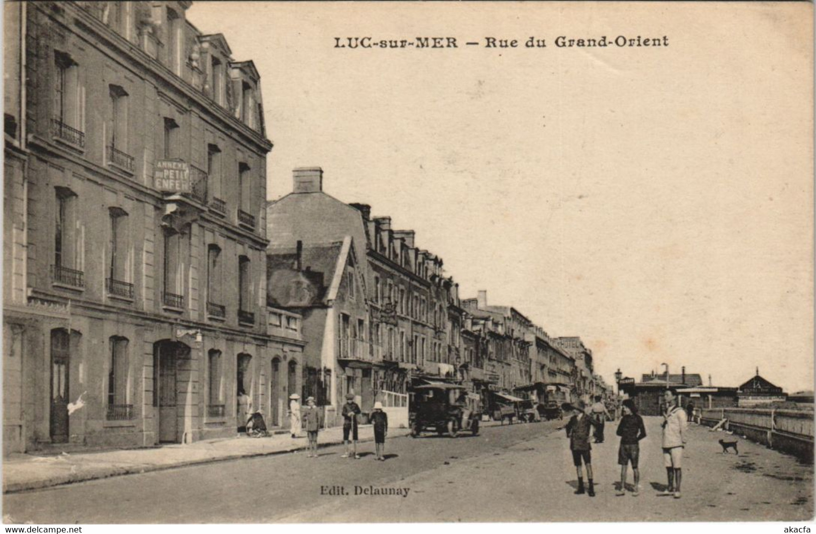 CPA LUC-sur-MER Rue Du Grand-Orient (1227508) - Luc Sur Mer