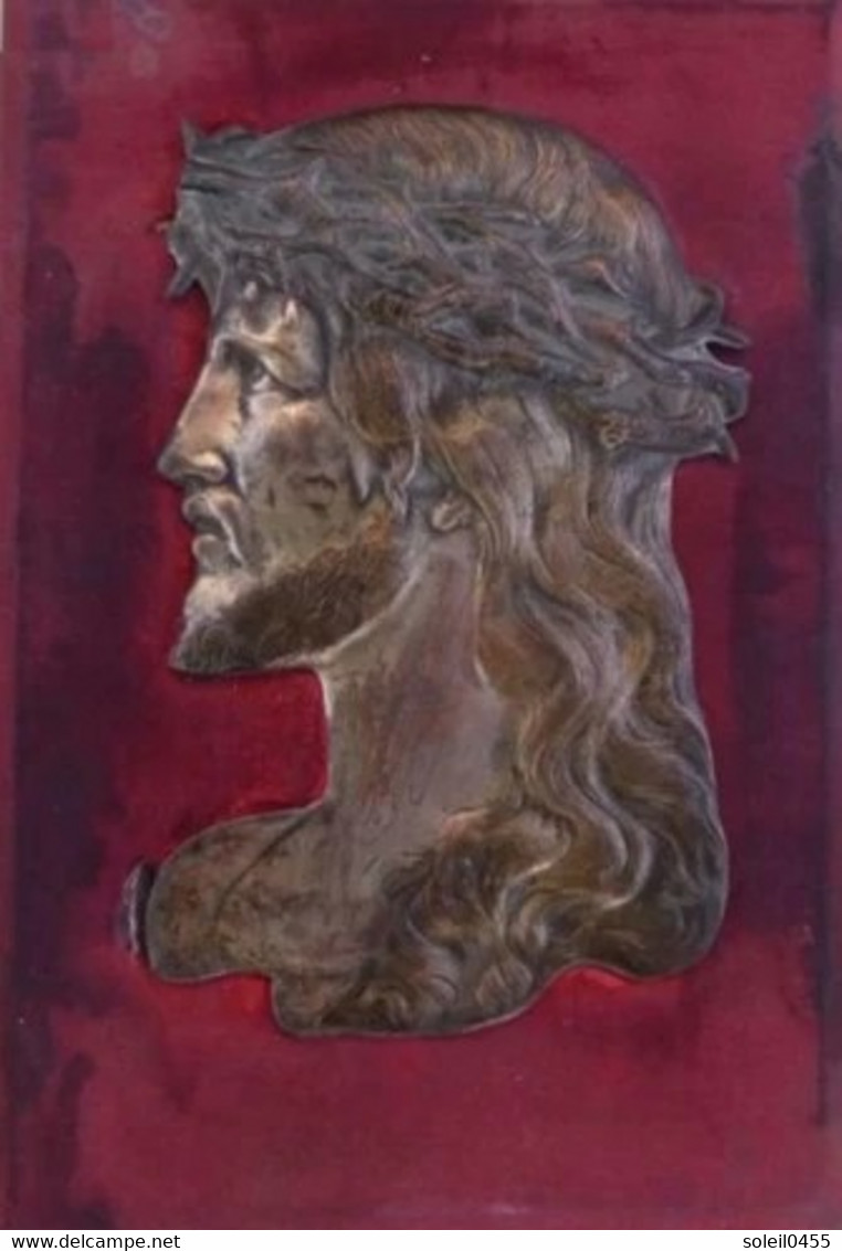 Représentation Ancienne Du Christ En Cuivre - Arte Religiosa