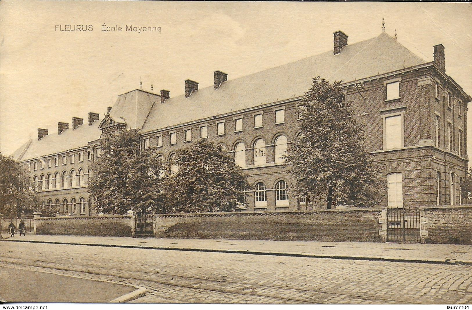 FLEURUS.  ECOLE MOYENNE. - Fleurus