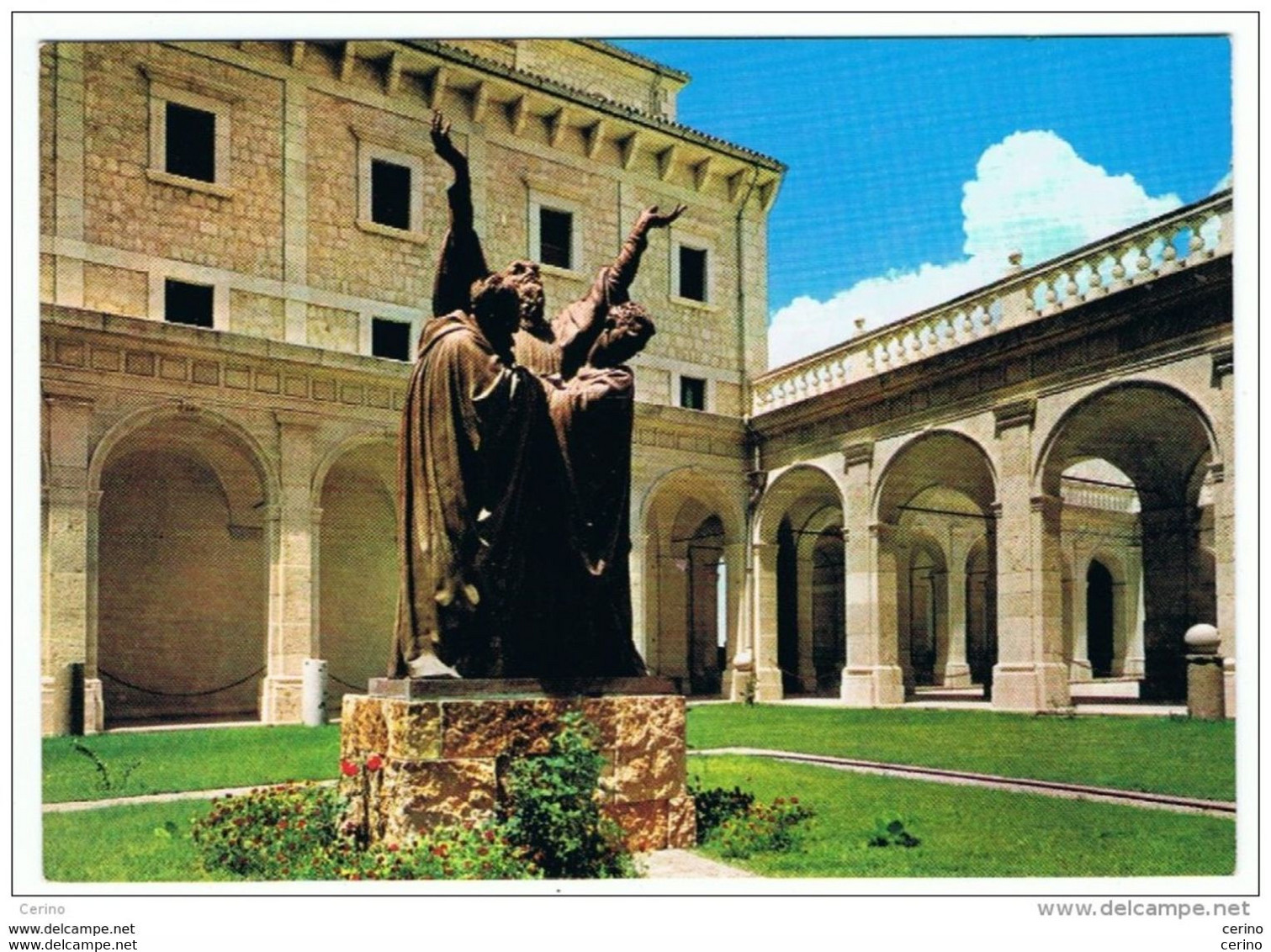 MONTECASSINO (FR):  GRUPPO  IN  BRONZO  -  S. BENEDETTO  MORENTE  -  FG - Monuments