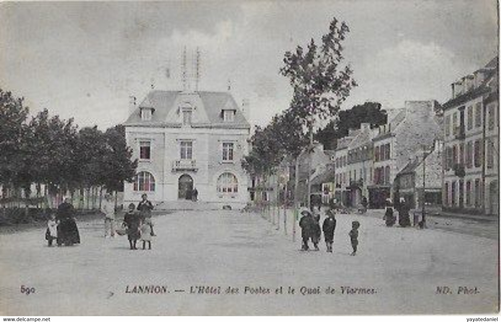 CPA De LANNION - Hotel Des Postes Et Quai De Viarmes - Lannion