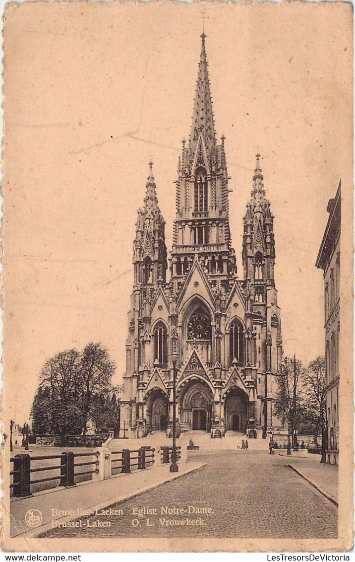 CPA - BELGIQUE - BRUXELLES - Eglise Notre Dame - Monumenti, Edifici