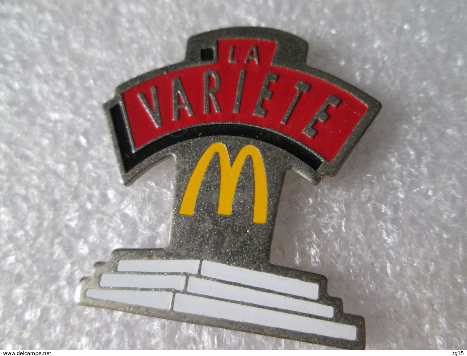 PIN'S    McDONALD'S    LA  VARIÉTÉ - McDonald's