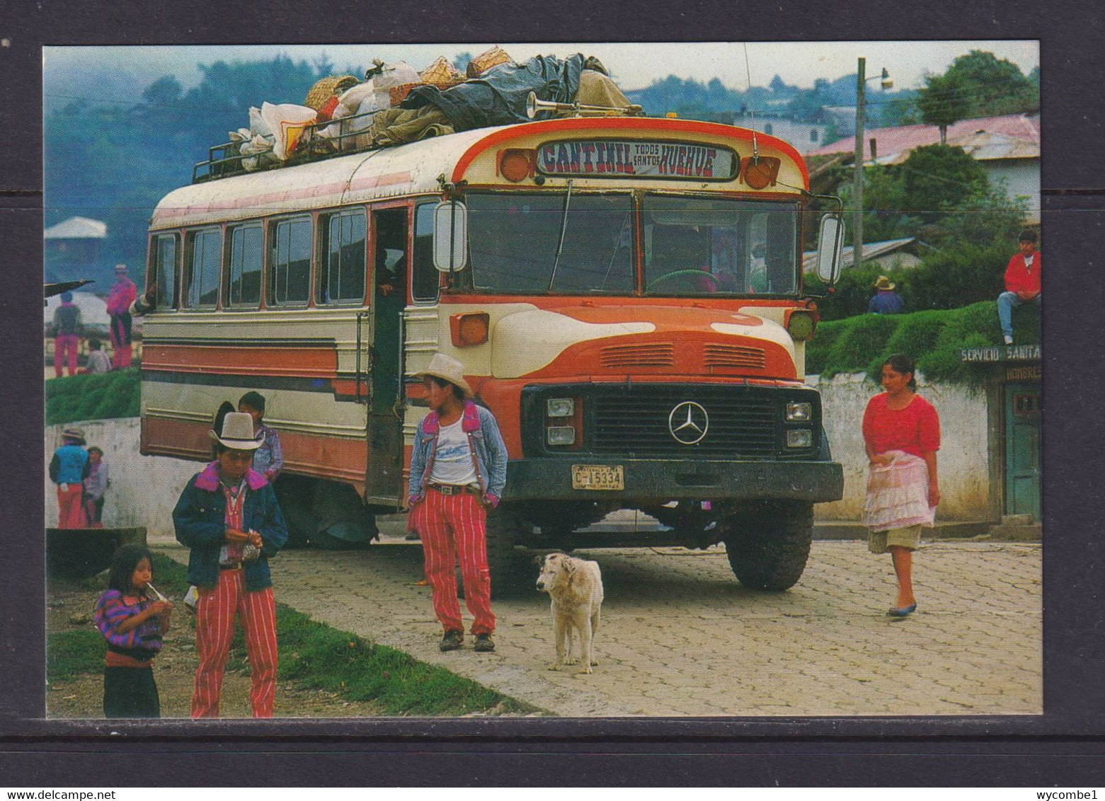 GUATEMALA  -  Huehuetenango Bus Unused  Postcard As Scans - Guatemala