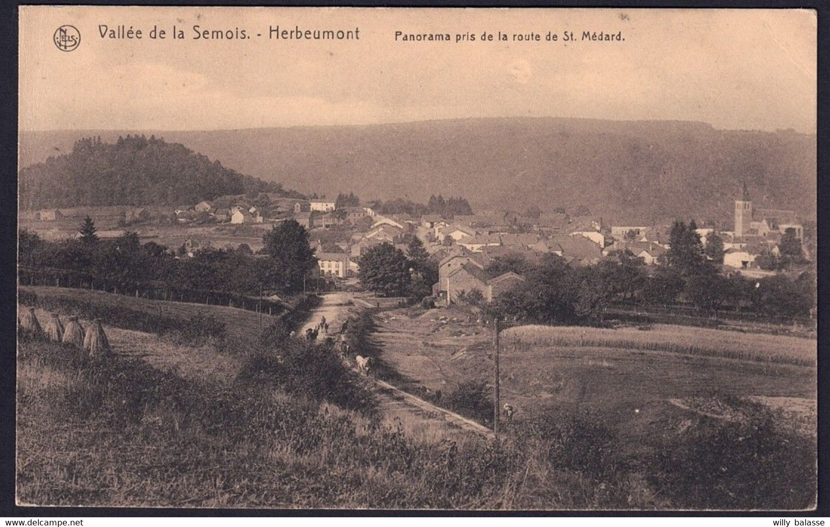 +++ CPA - Vallée De La Semois - HERBEUMONT - Panorama Pris De La Route De St Médard // - Herbeumont