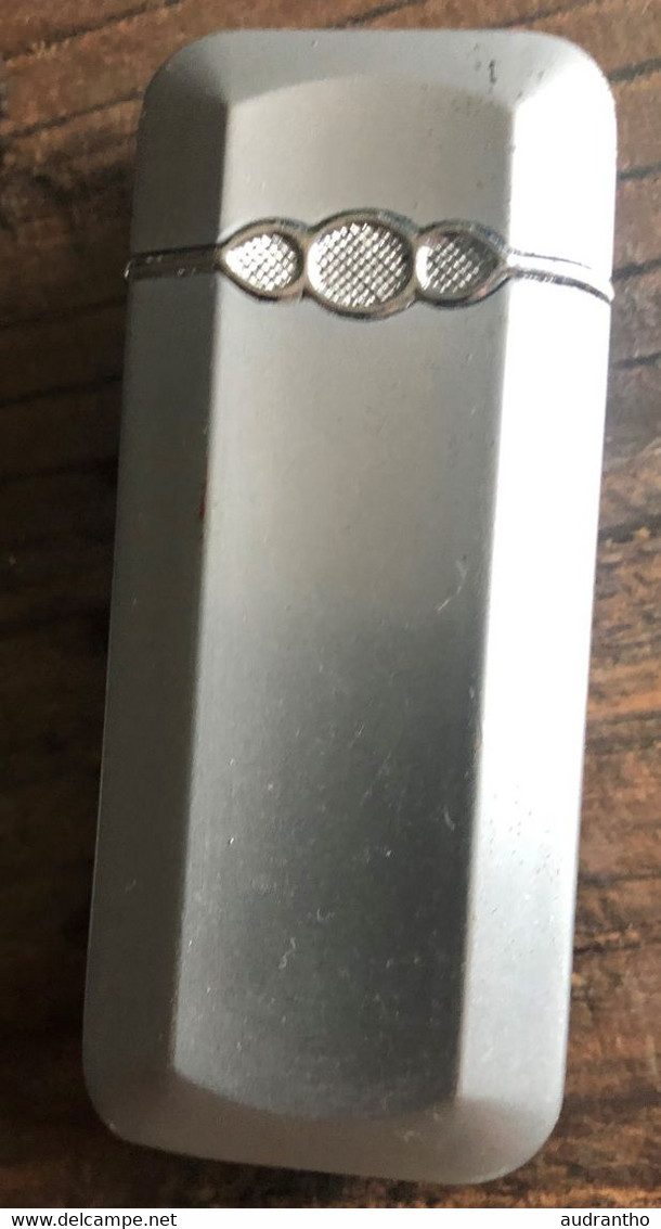 Vintage Briquet érotique Animé En Métal Femme Et Homme Sexy - Zippo