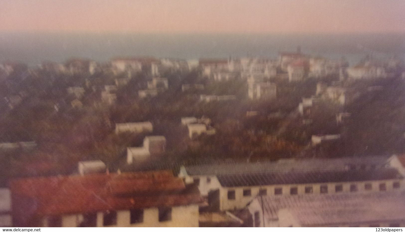 Lebanon Liban  BEYROUTH BEIRUT VUE PANORAMIQUE ET HOPITAL MILITAIRE EDIT AU BON MARCHE DU LIBAN BEYROUTH - Líbano