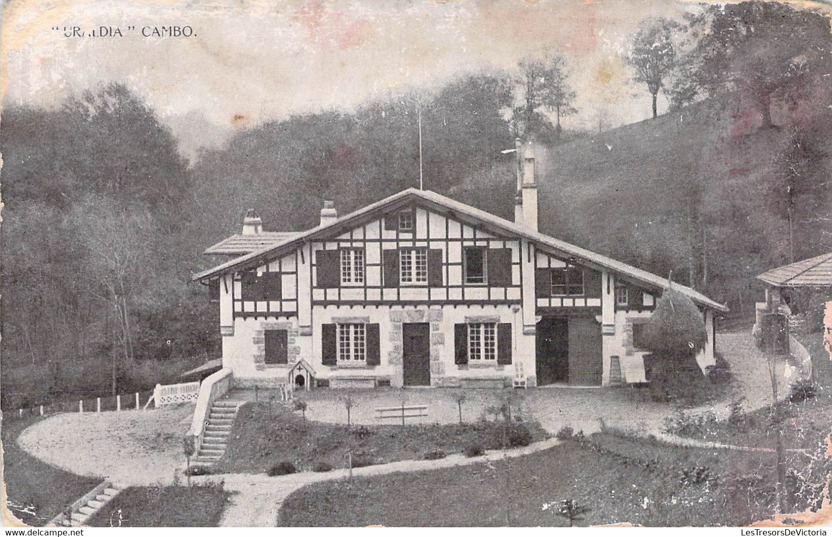 CPA - 64 - CAMBO - Maison Et Son Jardin - Dos Non Divisé - Cambo-les-Bains