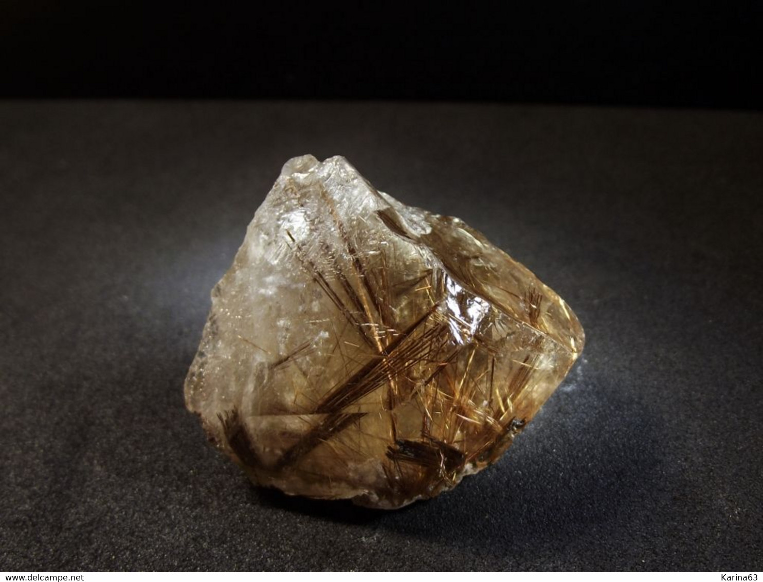 Rutile Needles In Smokey Quartz ( 3.5 X 2 X 3 Cm) - Bahia - Brazil. - Minéraux