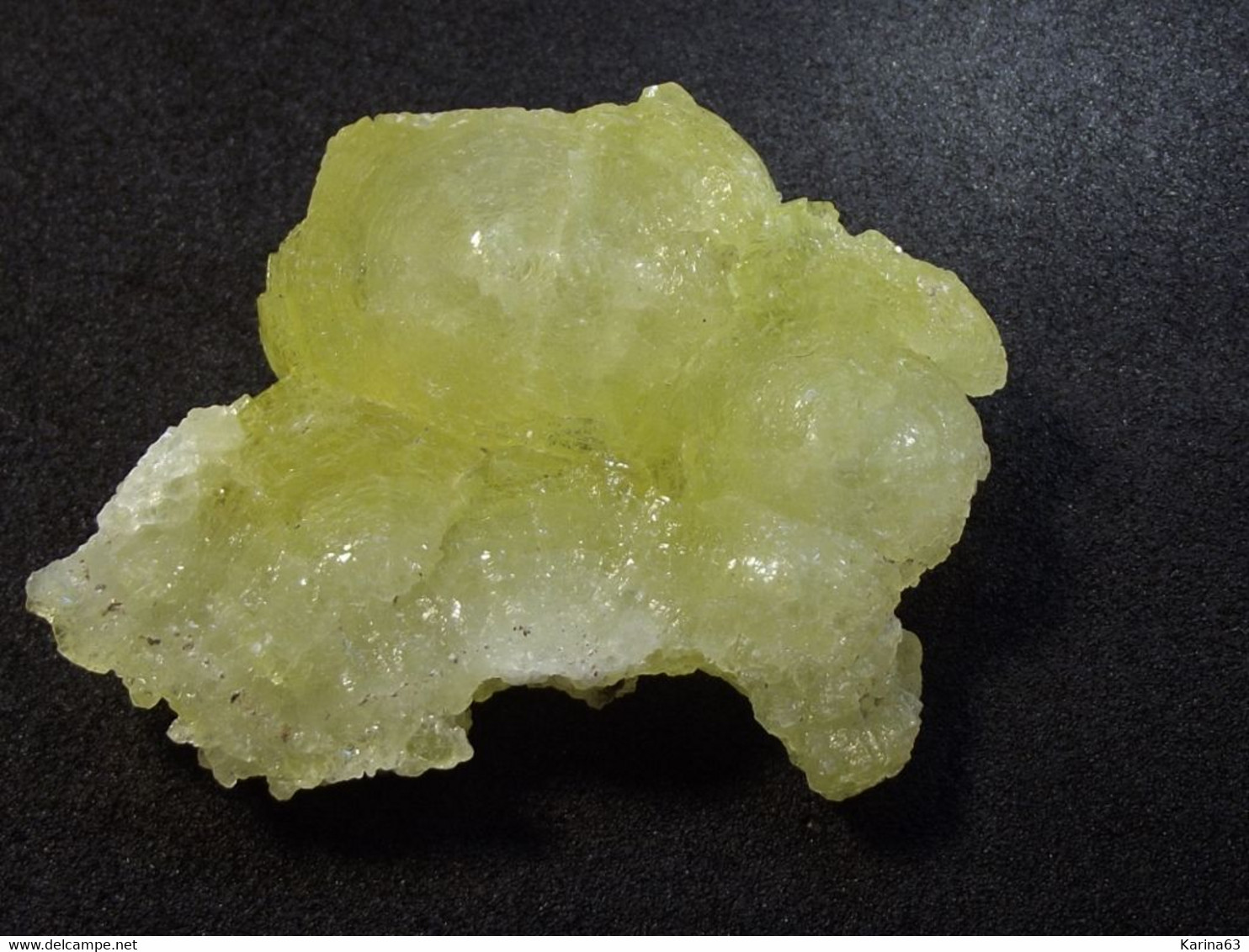 Brucite ( 4 X 3 X 0.5 Cm) Killa Saifullah District - Balochistan - Pakistan - Minéraux