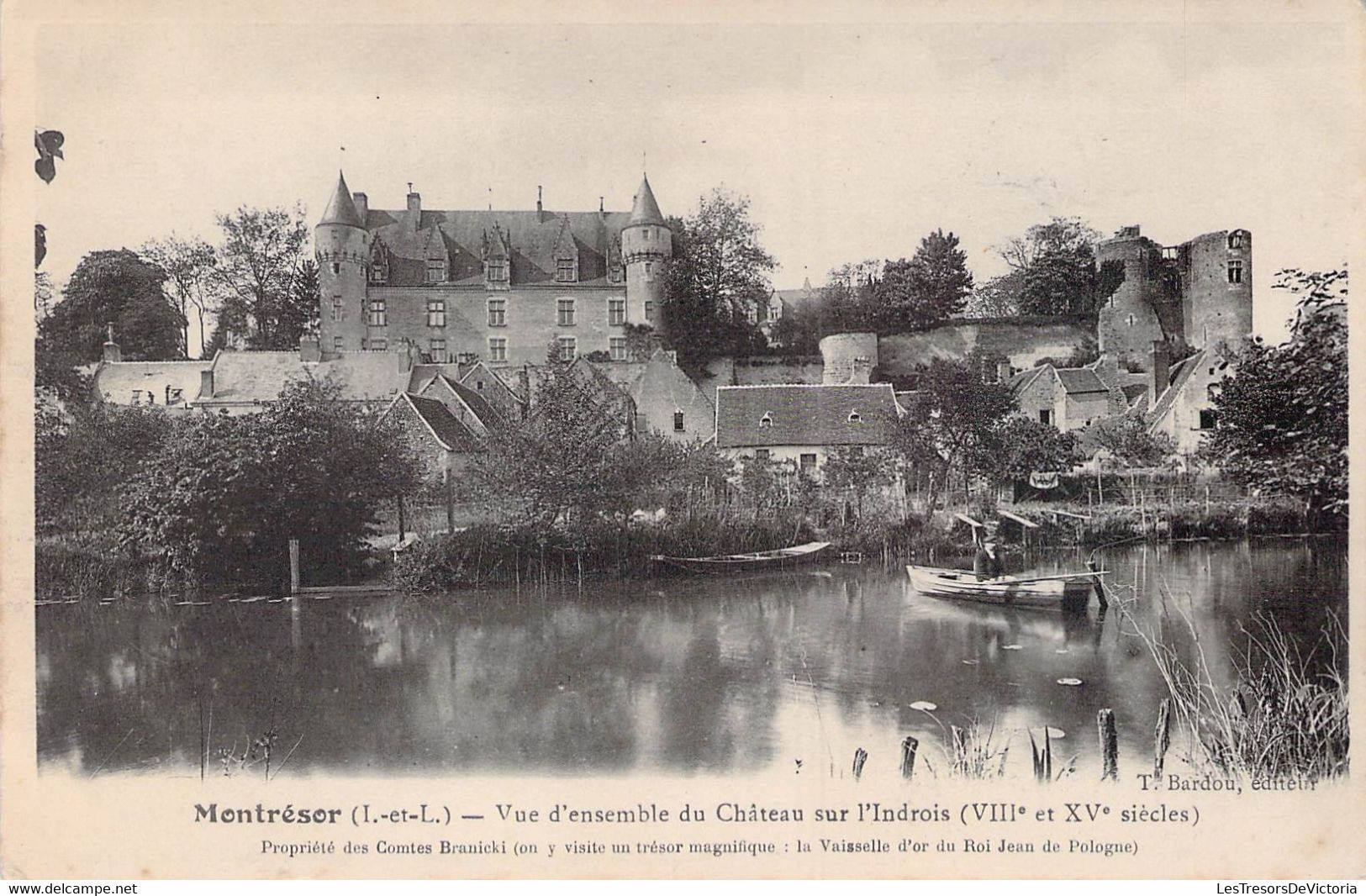 CPA - 37 - MONTRESOR - Vue D'ensemble Du Château Sur L'Indrois - Pêche En Barque - Montrésor